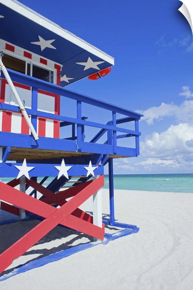 Lifeguard hut, South Beach, Miami, Florida, U.S.A