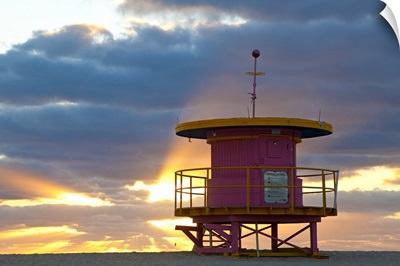 Lifeguard hut, South Beach, Miami, Florida, USA