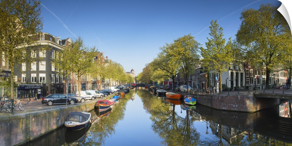Lijnbaansgracht canal, Amsterdam, Netherlands