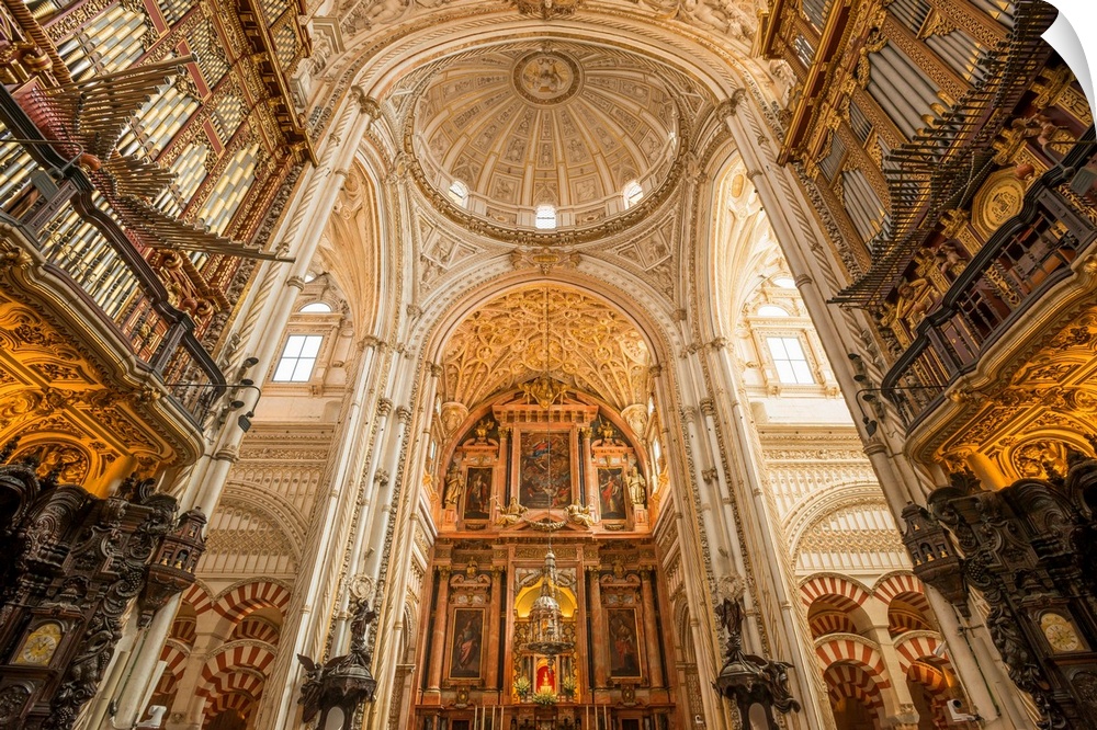 Mezquita Catedral (Mosque Cathedral) Interior, UNESCO World Heritage Site, Cordoba, Andalusia, Spain