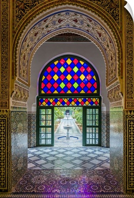Morocco, Marrakesh-Tensift-El Haouz, Interior Archway, View To Gardens At Bahia Palace