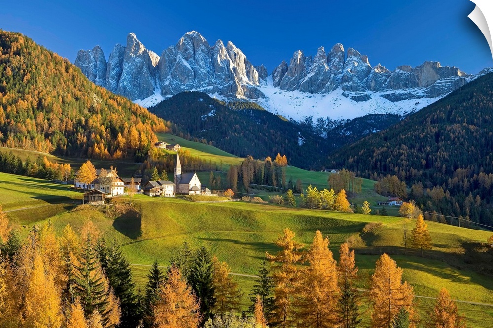 Mountains, Geisler Gruppe/ Geislerspitzen, Dolomites, Trentino-Alto Adige, Italy, Europe
