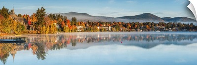 New York, Adirondack Mountains, Lake Placid, Mirror Lake fog at dawn