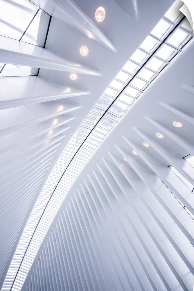 USA, New York, New York City, Lower Manhattan, The Oculus, World Trade Center PATH train station, designed by Santiago Cal...