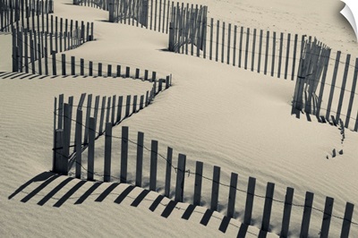 New York, Long Island, The Hamptons, Westhampton Beach, beach erosion fence