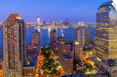 New York, Lower Manhattan, Jersey City in New Jersey across Hudson River