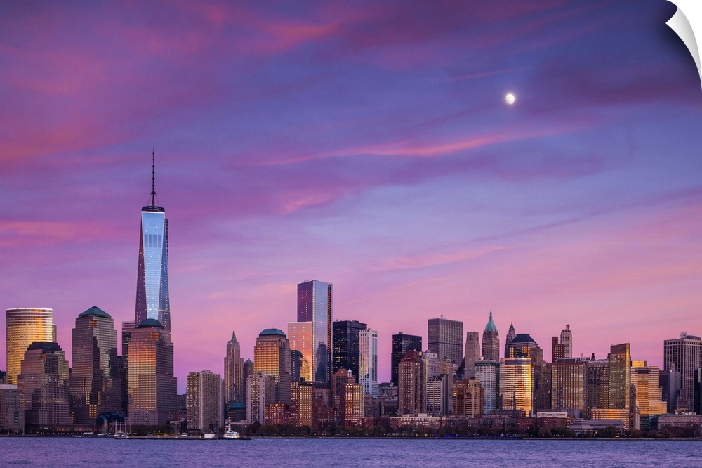 USA, New York, New York City, lower Manhattan and Freedom Tower, dusk
