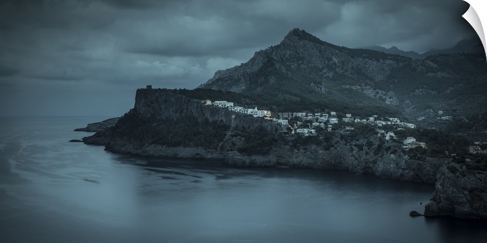 Port de Soller, Serra de Tramuntana, Mallorca (Majorca), Balearic Islands, Spain