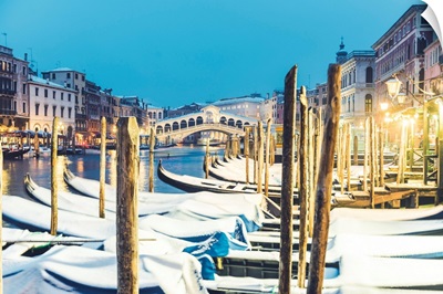Rialto Bridge At Dusk In Winter, Venice, Veneto, Italy