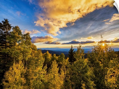 Santa Fe National Forest At Sunset In Autumn, Santa Fe, New Mexico, USA