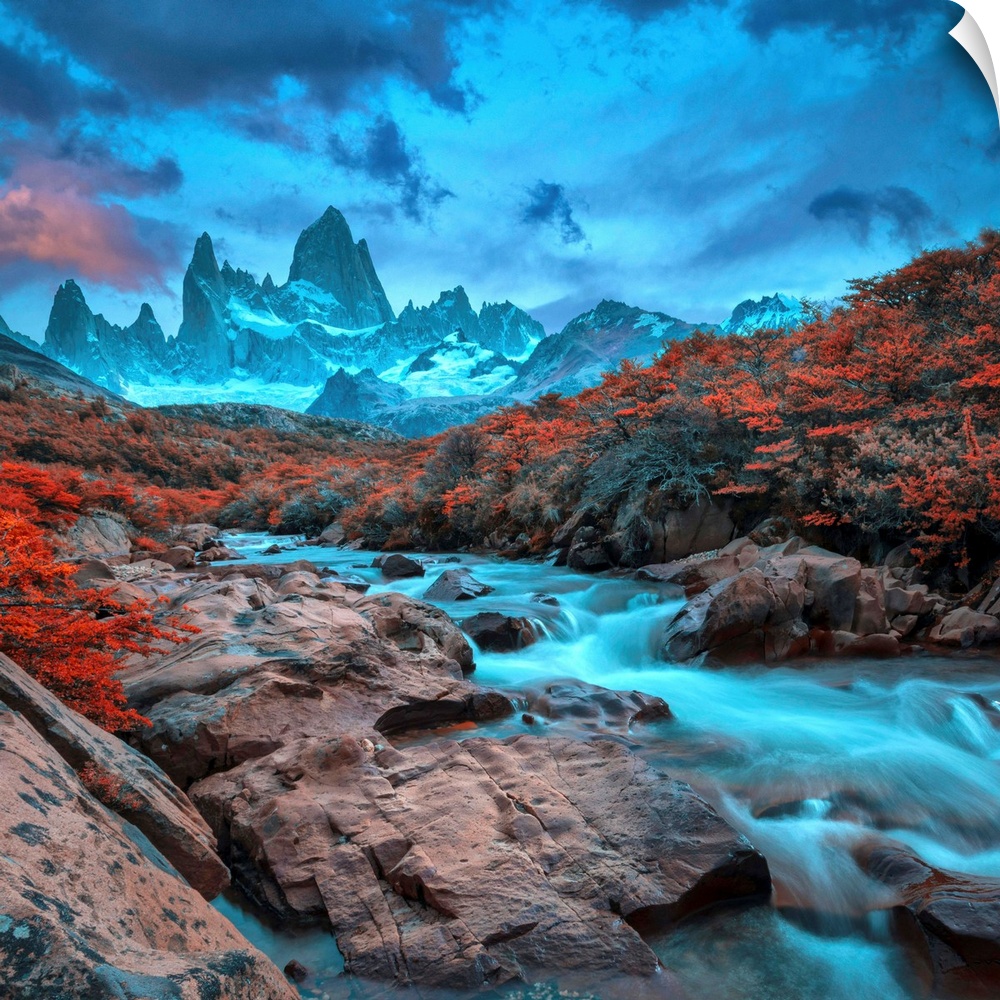 South America, Argentina, Patagonia, Los Glaciares National Park and Mount Fitz Roy.