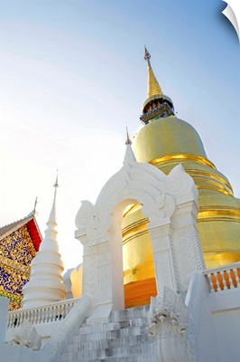 South East Asia, Thailand, Lanna, Chiang Mai, Wat Wat Suan Dok, golden stupa