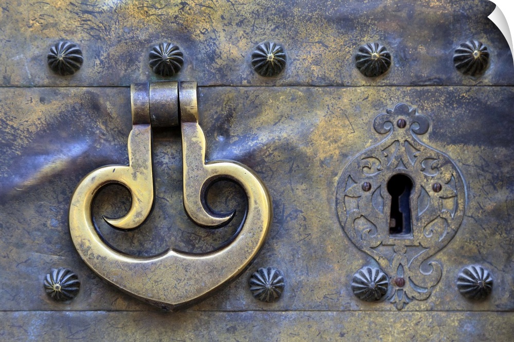 Spain, Andalucia, Cordoba, Mezquita Catedral (Mosque - Cathedral) (UNESCO Site), door detail