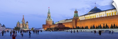 St Basils Cathedral and the Kremlin in Red Square, Moscow, Russia
