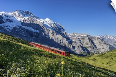 Switzerland, Berner Oberland, Kleine Scheidegg, Jungfraujoch Train