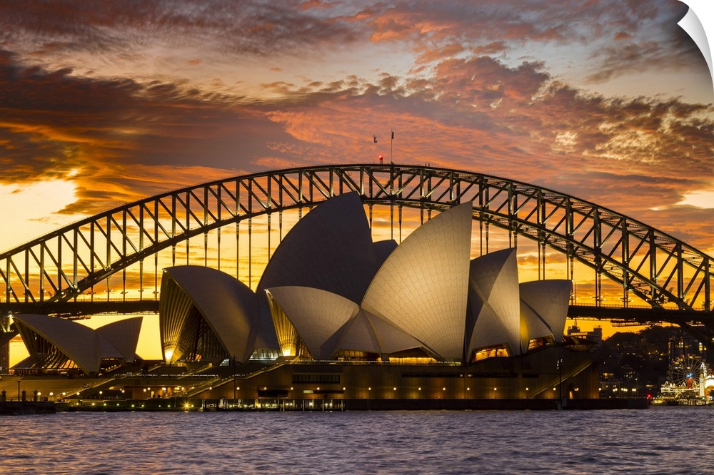 Sydney Opera House and Sydney Harbour Bridge at dusk, Sydney, New South Wales, Australia.