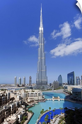 The Burj Khalifa, the tallest man made structure in the world, Dubai, UAE
