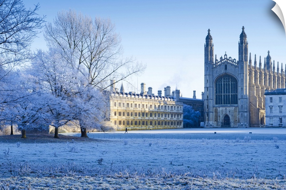 UK, England, Cambridgeshire, Cambridge, The Backs, King's College Chapel in winter