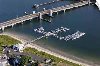 Revere Point Of Pines Yacht Club