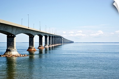 Canada, New Brunswick: Confederation Bridge Along The Trans-Canada Highway