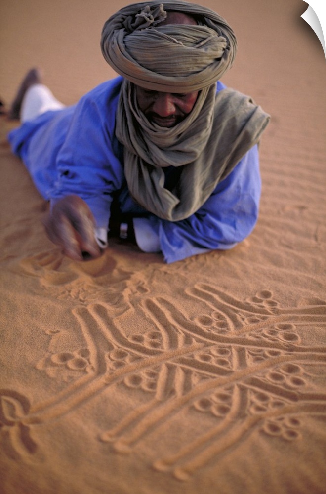 Algeria, Acacus desert, bedouin drawing Three Gazelles in the sand