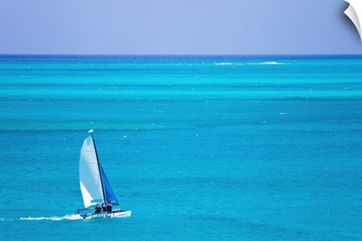 Sail boaters enjoying the turquoise waters of Grace Bay, in the Turks and Caicos Islands