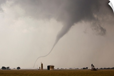 Thin rope tornado, one of the first in a long series in a major outbreak