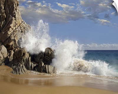 Lover's Beach with crashing waves, Cabo San Lucas, Mexico