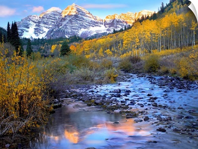Maroon Bells and Maroon Creek in autumn, Colorado