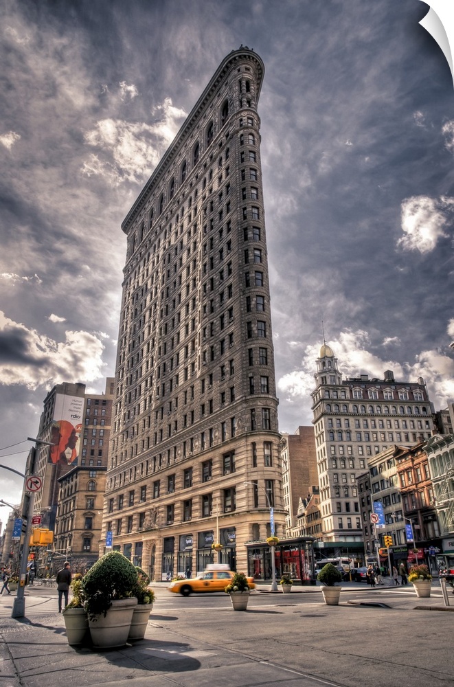 HDR photograph of the landmark Flatiron building in New York city.