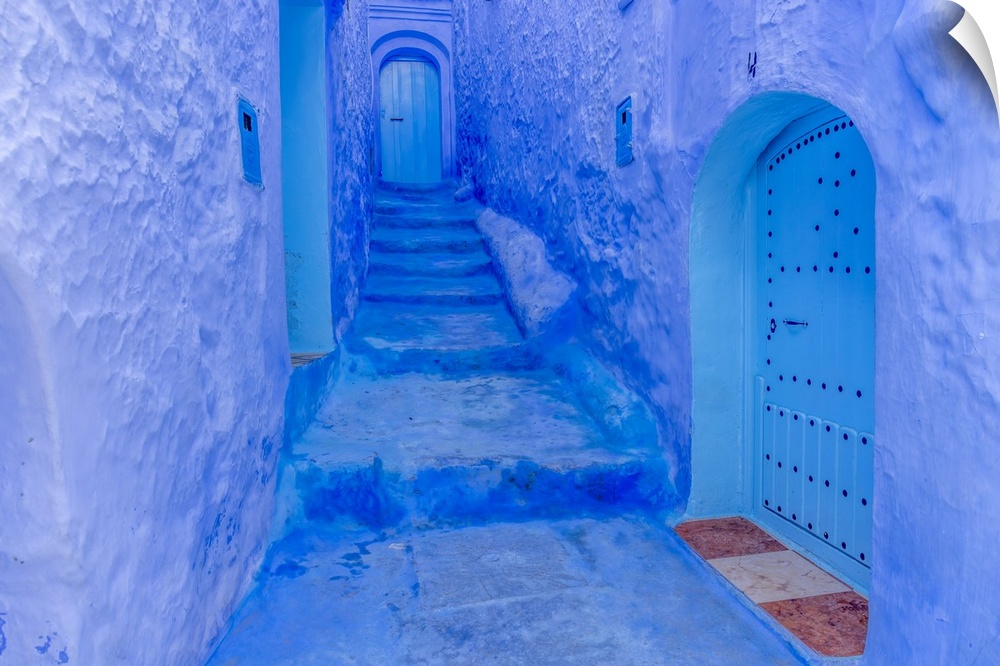 Morocco, Chefchaouen Province, Chefchaouen is famous for its blue buildings