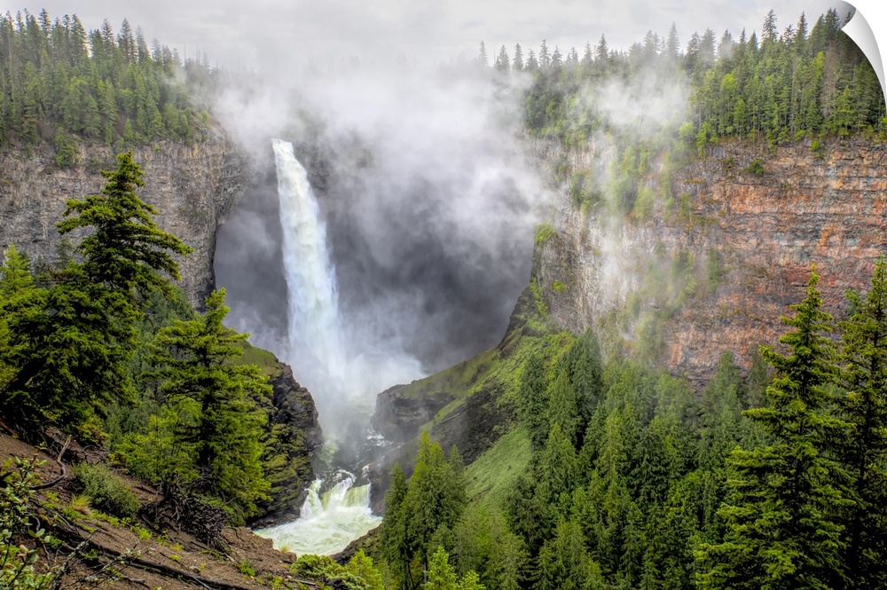 Helmcken Falls at Wells Grey Park, BC