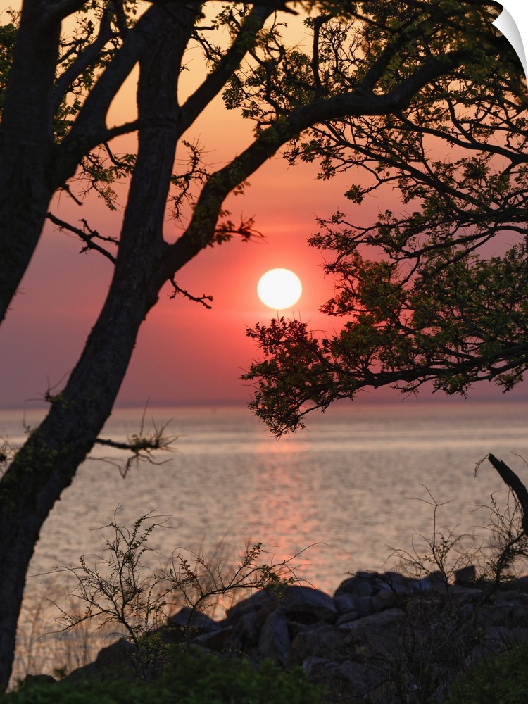 Sunset over lower New York Bay, Sandy Hook, New Jersey, USA.