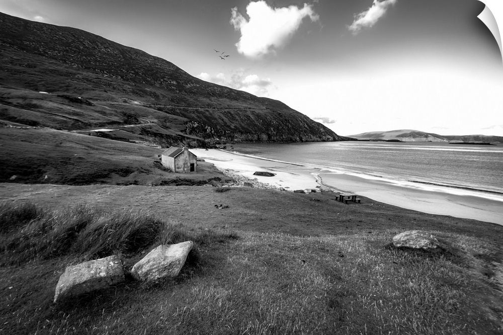 Black and white photo of a beach in Ireland