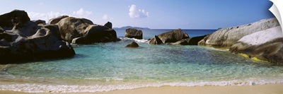 British Virgin Islands, Virgin Gorda, Rock on the beach