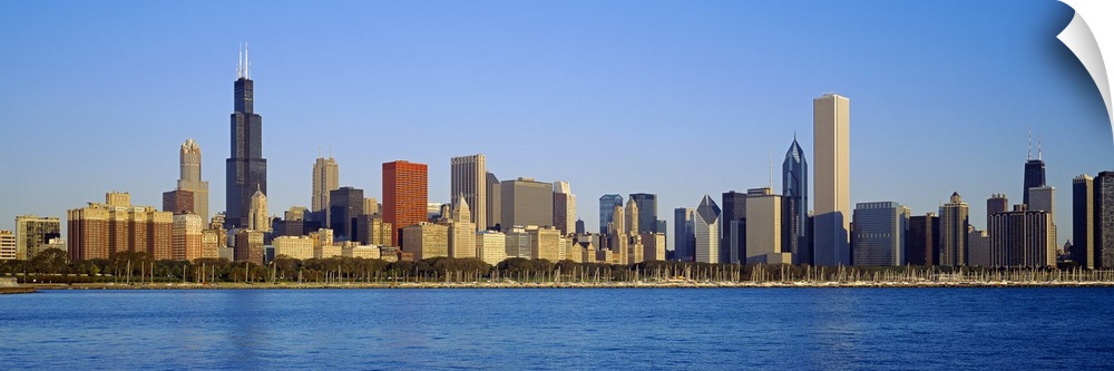 Panoramic photo on canvas of the Chicago cityscape along the waterfront.