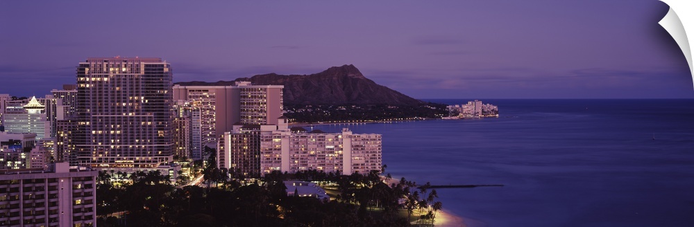 Honolulu, Hawaii, Waikiki at sunset