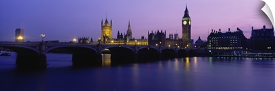 Buildings lit up at dusk, Big Ben, Houses of Parliament, London, England