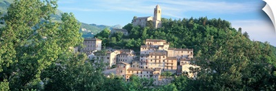 Buildings surrounded by trees, Montefortino, Province of Ascoli Piceno, Marches, Italy