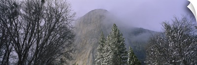 Clouds over a mountain, El Capitan, Californian Sierra Nevada, Yosemite National Park, Mariposa County, California