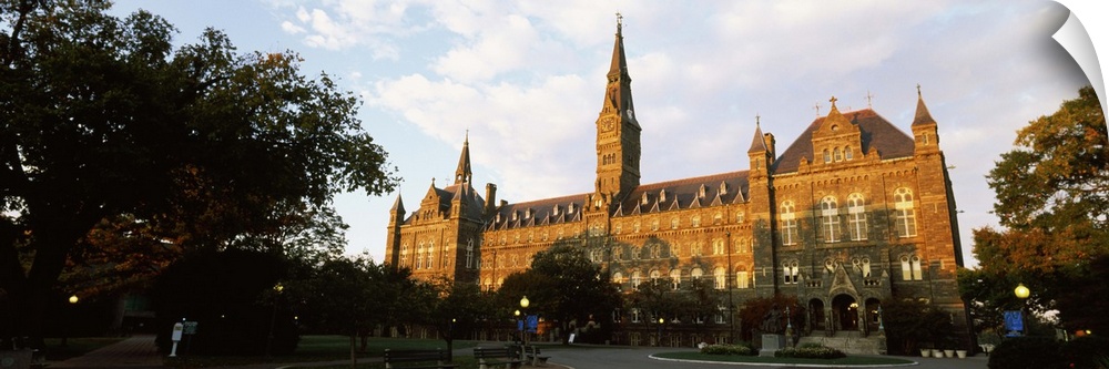 Facade of a building, Healy Hall, Georgetown University, Georgetown, Washington DC, USA