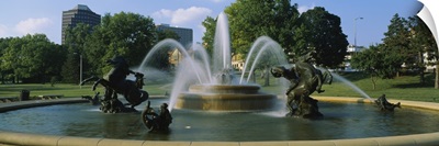 Fountain in a garden, J C Nichols Memorial Fountain, Kansas City, Missouri