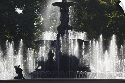 Fountain in a park, General San Martin Park, Mendoza, Argentina