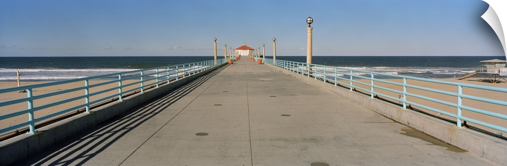 Hut on a pier, Manhattan Beach Pier, Manhattan Beach, Los Angeles County, California