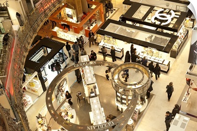 Interiors of a shopping mall, Galeries Lafayette, Paris, Ile de France, France