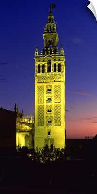 La Giralda viewed from Almohad mosque,, Seville Cathedral, Barrio De Santa Cruz, Seville, Andalusia, Spain