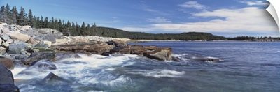 Maine, Acadia National Park, Atlantic Ocean, Rocks along the coast