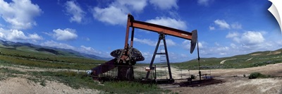 Oil drill on a landscape, Taft, Kern County, California