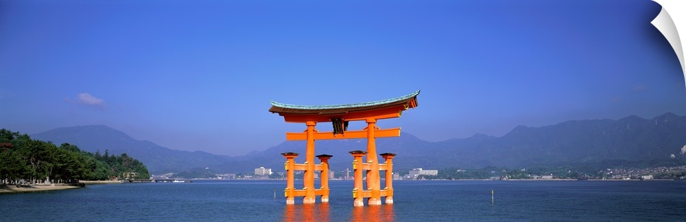 Otorii (Grand Gate) of Itsukushima Shrine Miyajima Hiroshima Japan