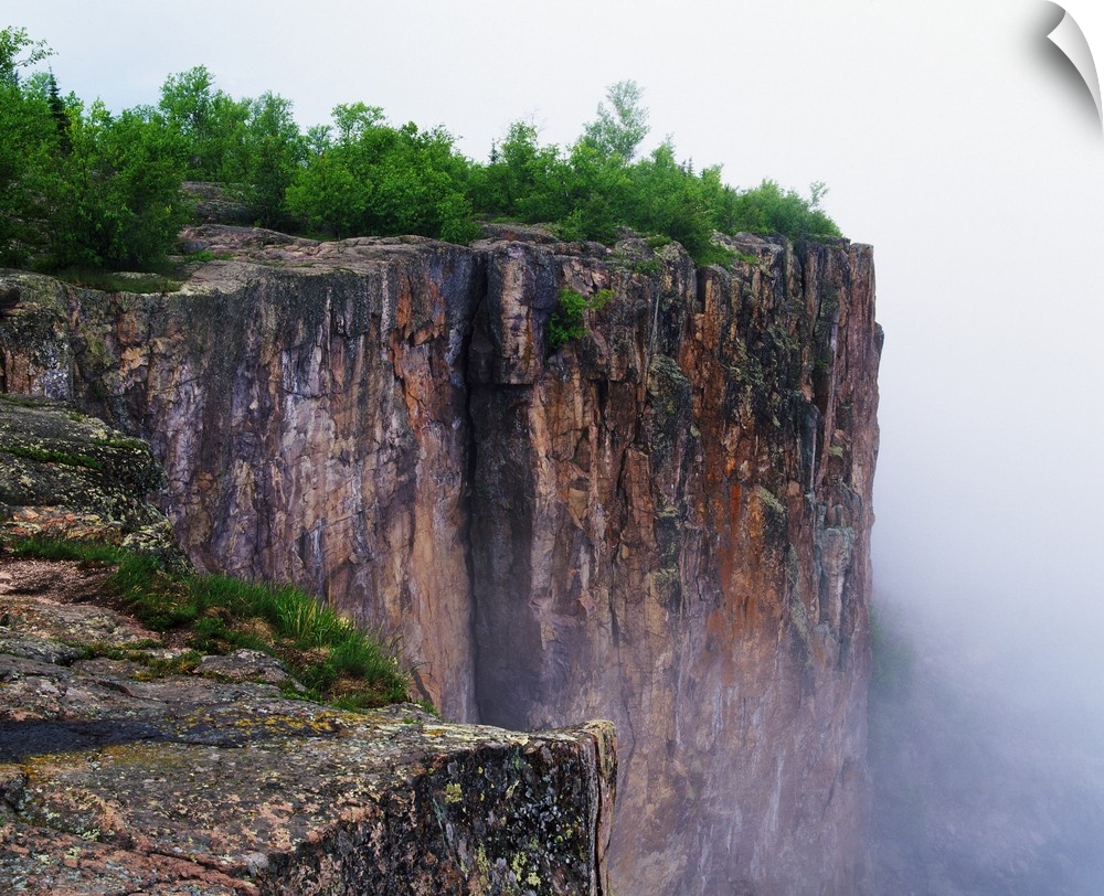 Palisade Head in mist, Tettegouche State Park, Minnesota